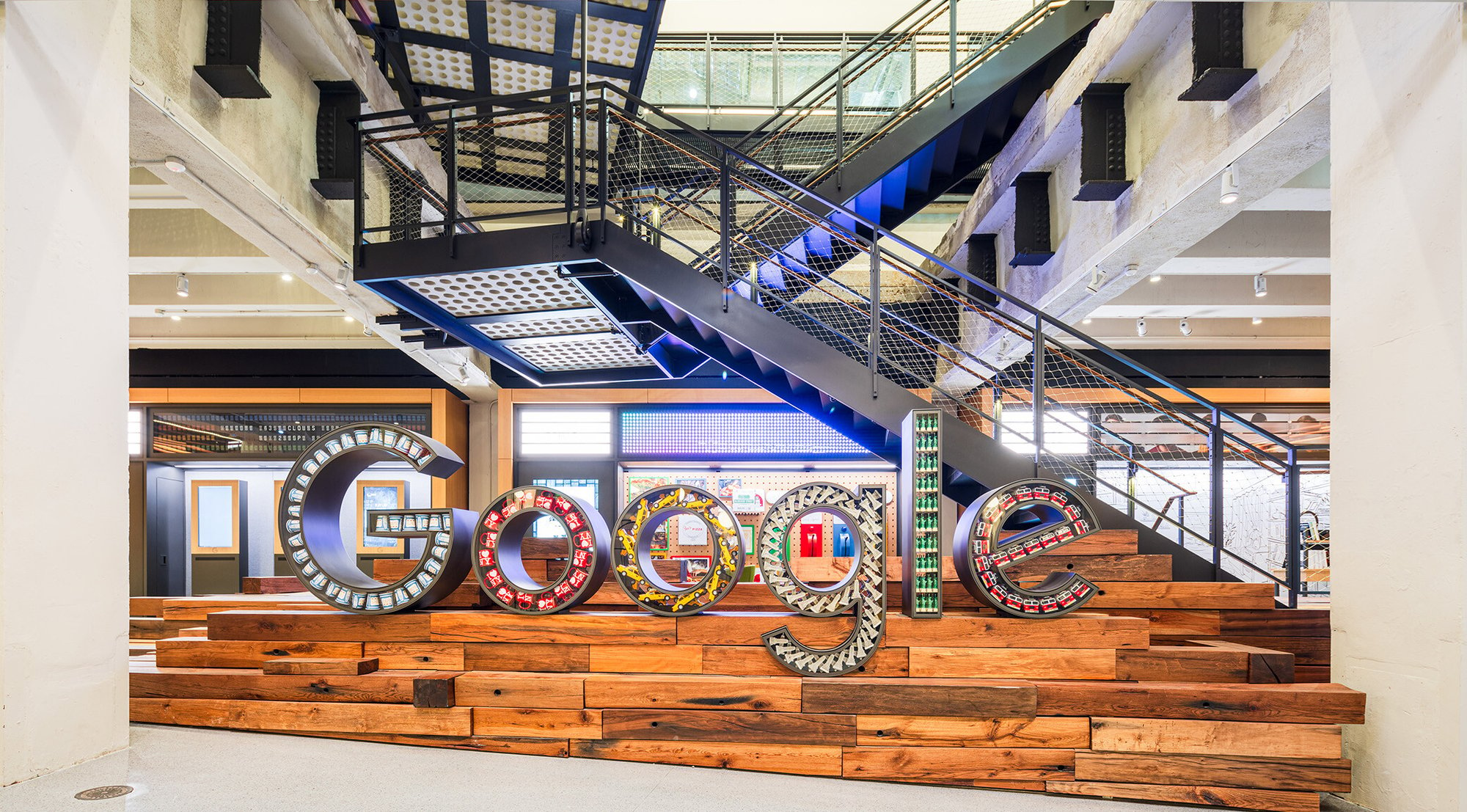 Experiential activation of Google logo